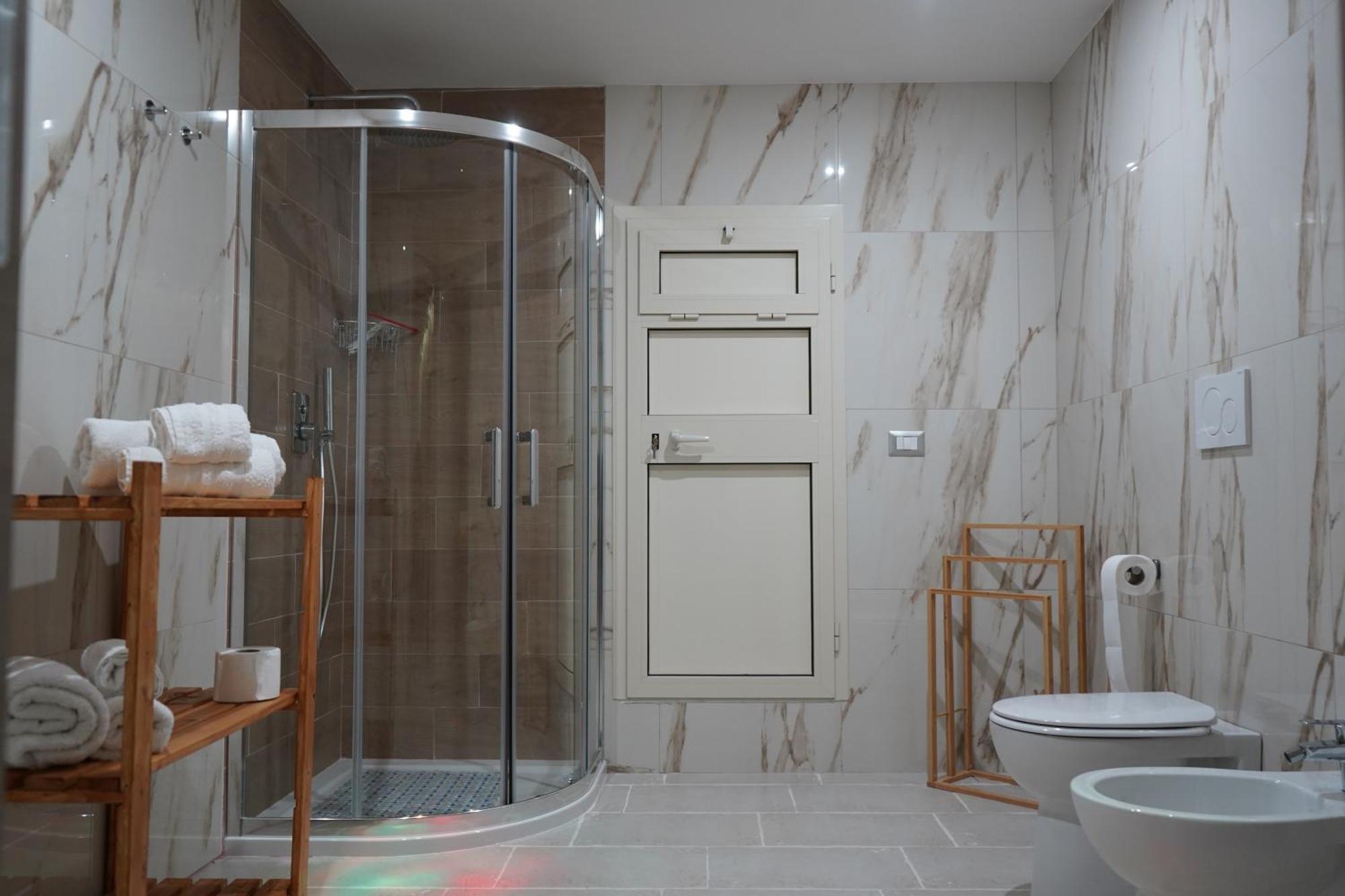 Dimora Antomarti Hotel Bari Kültér fotó